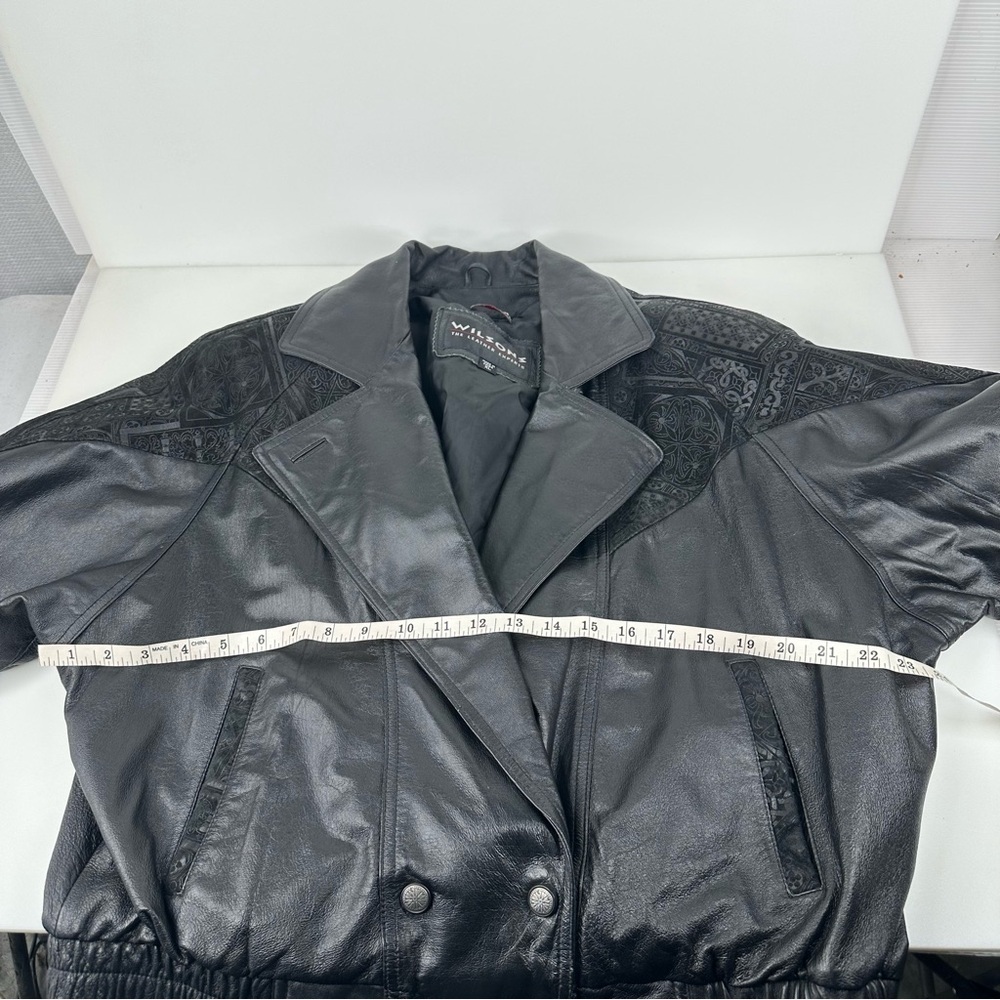 Vintage 80s Wilsons Womens Black Leather Batwing Bomber Jacket Embossed Sz XL - Picture 9 of 10